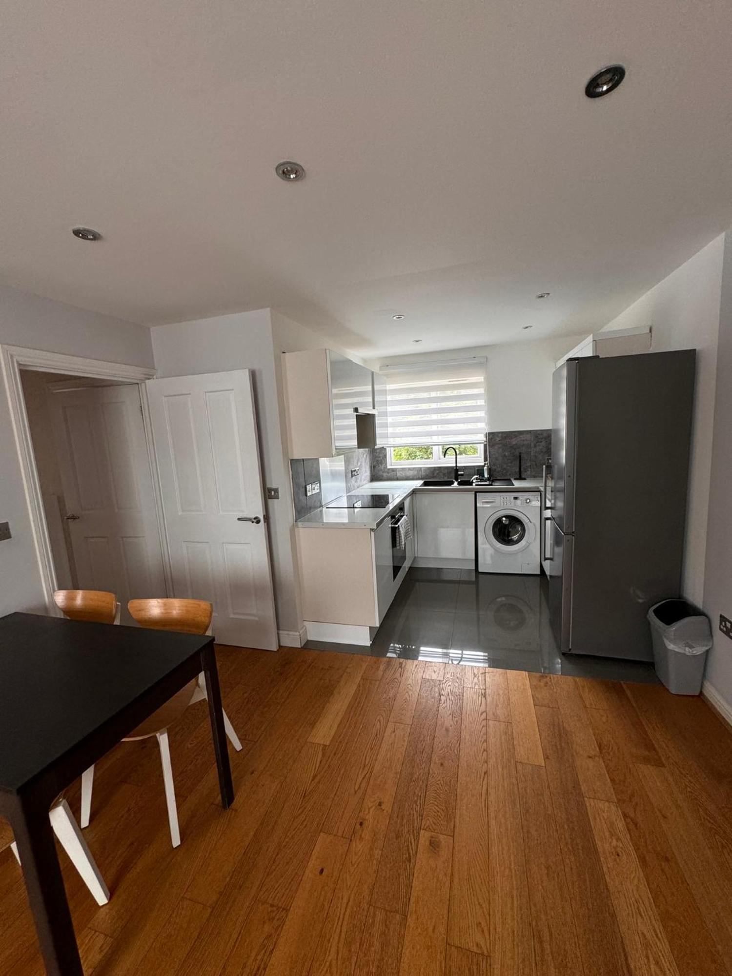 2-Bedroom Flat Walking Distance To Excel London - Perfect Location! Luaran gambar